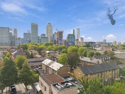 Chilcot Close, London, E14