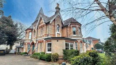 Cavendish Road, Bournemouth BH1 1QZ