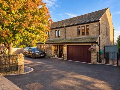 Whitehill Road, Halifax, HX2