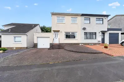 Prestonfield Avenue, Kilwinning