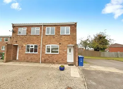 Queens Rise, Tutbury, Staffordshire, DE13