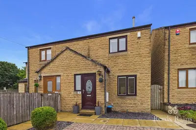 Tramways, Oakenshaw, West Yorkshire, BD12