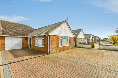 Leonard Road, Greatstone, TN28