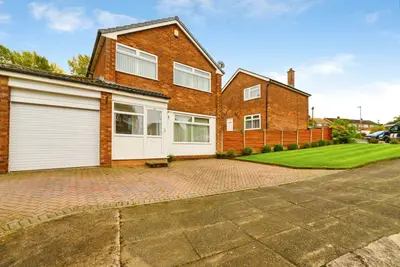 Melton Drive, Bury, BL9