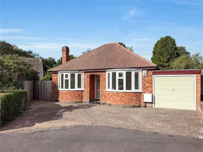 Charnwood Drive, Thurnby, LE7
