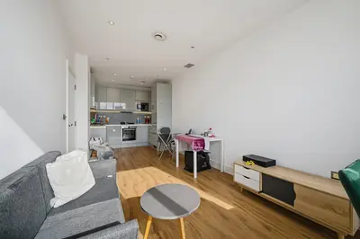 Westgate House, W5