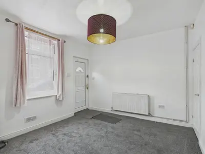 Cross Street, Goldthorpe, S63