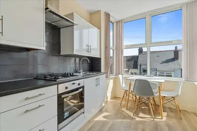 Lipson Road, Plymouth, PL4