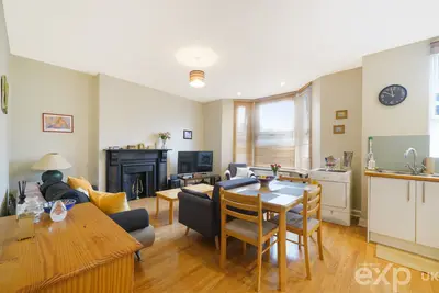 Sellons Avenue, Harlesden, London, NW10 4HL