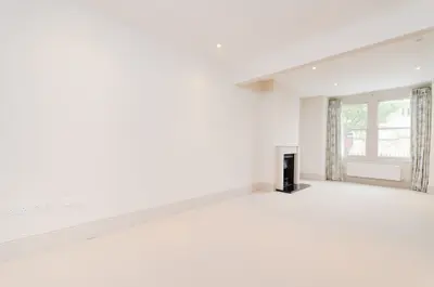 37 Holberton Gardens, London