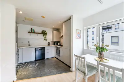 Little Cottage Place, London, SE10