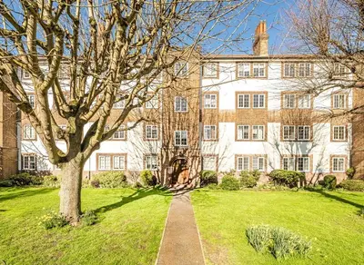 Kew Road, Kew, TW9