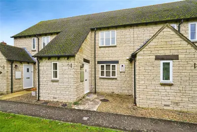 Sycamore Place, Bradwell Village, OX18