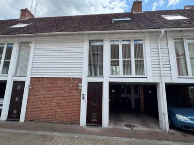 Cobden Place, Canterbury, CT1