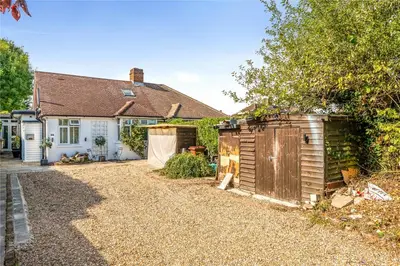 The Street, Fetcham, KT22