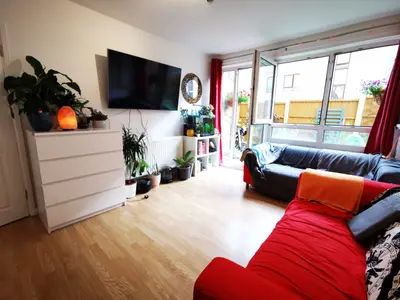 Southern Grove, London, E3