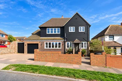 Cranleigh Avenue, Rottingdean, BN2