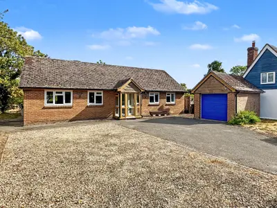 Oxford Lane, Grove, OX12