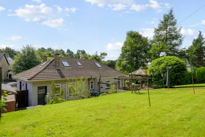 Roadside, Cumbernauld, G67 2SR