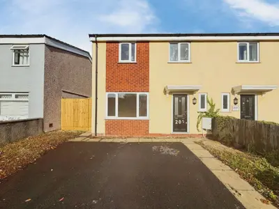 Creswicke Road, Knowle, BS4