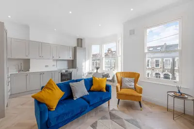 Fairmount Road, London, SW2 2BL