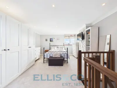 Dernier Road, Tonbridge, TN10