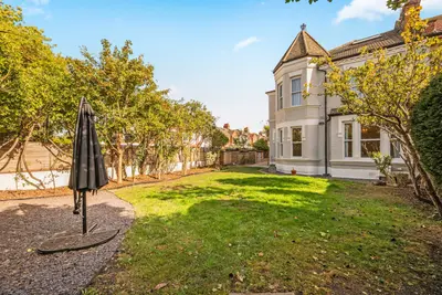 Bedford Hill, Balham, SW12