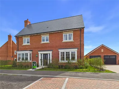 St James Place, East Bergholt, CO7