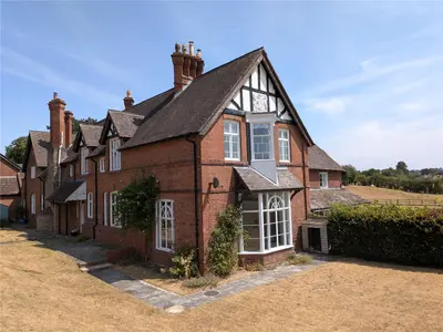 Bromfield Road, Ludlow, Shropshire, SY8 2BN