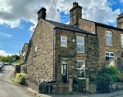 Mellor Road, New Mills, SK22