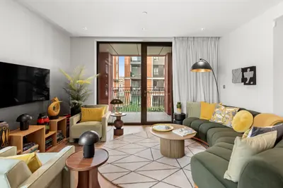 Fenwick Mansions, London, W2