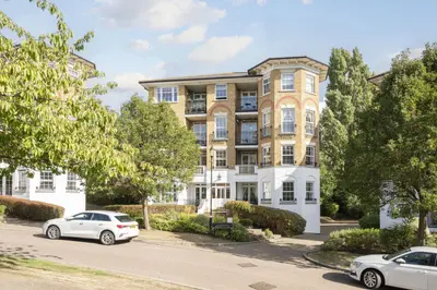 Southlands Drive, Wimbledon, SW19