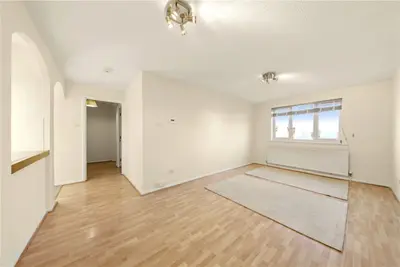 Cornmow Drive, London, NW10