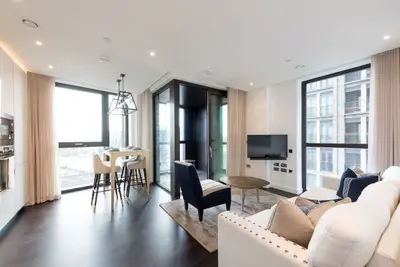 17 Thornes House, Charles Clowes Walk, The Residence, 40-42 Ponton Road, London