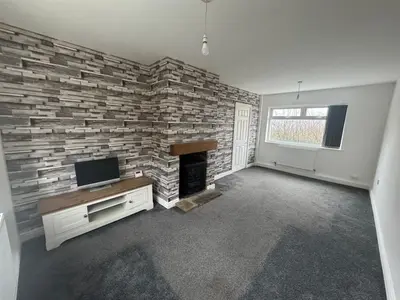 Wardle Crescent, Keighley, BD21