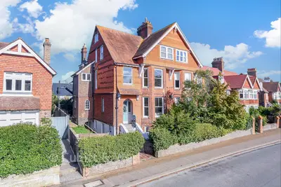 Smoke Lane, Reigate, RH2