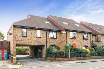 Staines Road, Feltham, TW14
