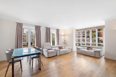 Rowan Lodge, Kensington Green, W8 5UJ