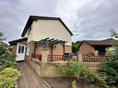 Plover Drive Broadheath, Altrincham WA14 5NW