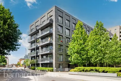 Danvers Avenue, London