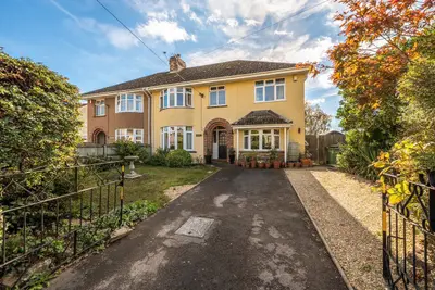 Bath Road, Wells, BA5