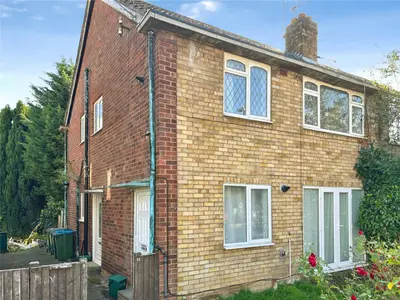 Dillam Close, Longford, CV6