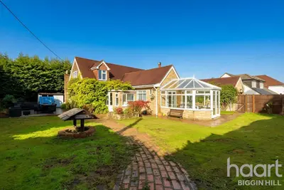 Paynesfield Road, Tatsfield, TN16
