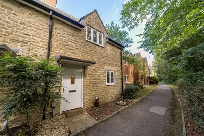Hayday Close, Yarnton, OX5