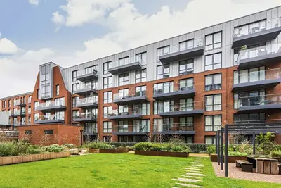Gaumont Place, SW2