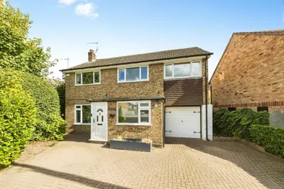 Brookhill Road, Copthorne, RH10