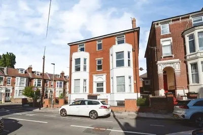 Waverley Grove, Southsea, PO4