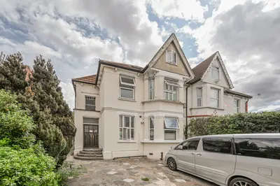 324a High Road, London