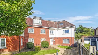 Gillian Crescent, Romford, RM2