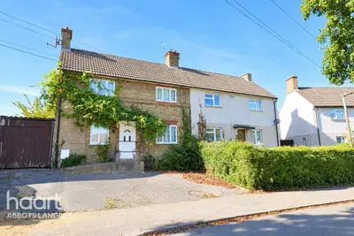 Dell Road, Watford, WD24